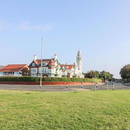 Вілла 6D Clifton Drive Літам-Сент-Еннс Екстер'єр фото